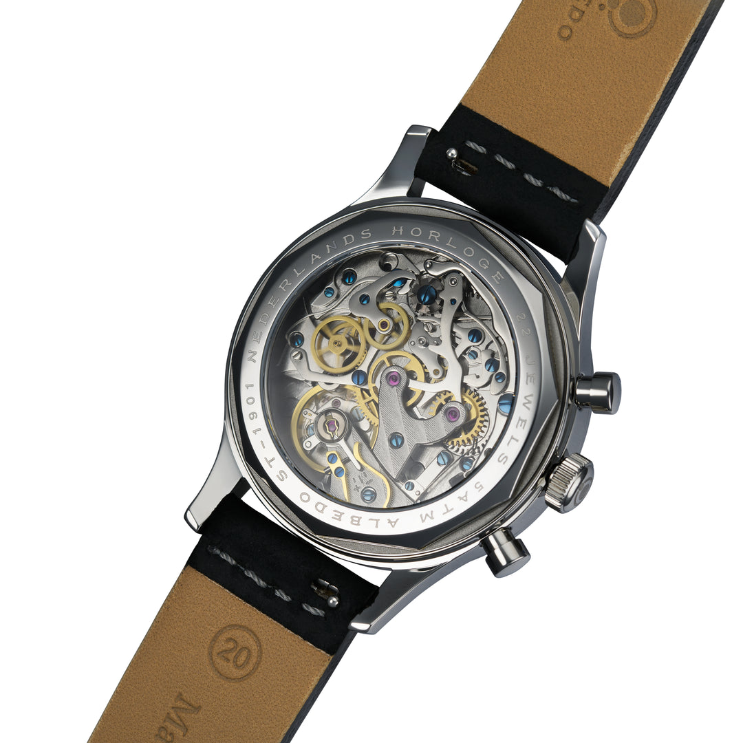Rear View of Albedo 1901 – Display Caseback Highlighting Polished Finish and Movement Details of the ST1901 - Seagull 1901